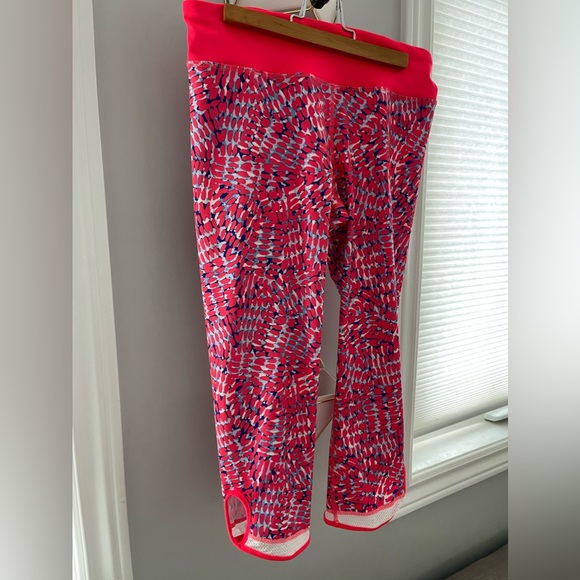 New with Tags Girl’s Size 14 Old Navy Active Go-Dry Capri Length Tights - Picture 2 of 5